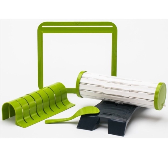 SushiQuik - Picture 3 of 5